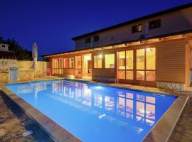 Magnificent Holiday Home in Istria, hotel in Barbariga