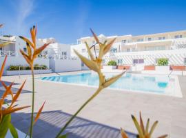 Flower Beach Suite 6