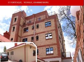 Legacy Guest Lodge, hotel in Johannesburg