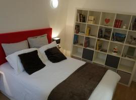 Appartement Larzilliere, hotel v destinaci Saint-Mihiel