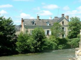 Chambres d'hôtes Le Pont Romain, hotel Montfort-le-Gesnois városában