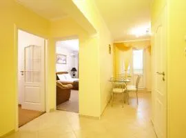 Apartment Deluxe on Moscow Avenue