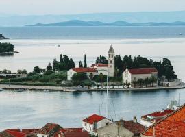 Apartment Diva, spa hotel in Vis