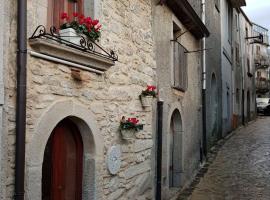 La Casetta nel Borgo, hotel din Montalbano Elicona