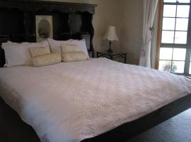 Hill Top Country Guest House, hotelli kohteessa Lovedale
