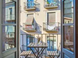 Flateli Cort Reial