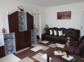 Apartman Trajan, hotel em Piešťany