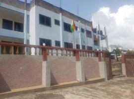 Loop Hills Hotel, hotel v destinaci Nkwatia