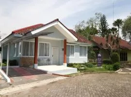 Diyar Villas Puncak F4/8