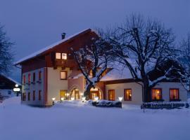 Hotel Gasthof Zum Schwanen, готель у місті Ройтте