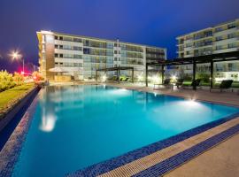 Real Colonia Hotel & Suites, ξενοδοχείο σε Κολονία ντε Σακραμέντο