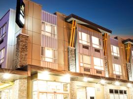 MStar Hotel, hotel v destinaci Kitimat