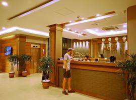 The Hotel Nova, Hotel in Mandalay