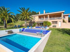 Villa Tranquilla, mökki kohteessa Estepona