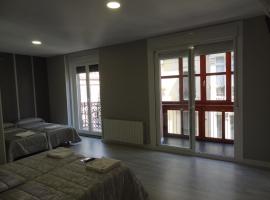 Pensión La Bilbaina - Albergue Logroño, hôtel à Logroño