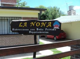 La Nona, hotel sa Villa Cura Brochero