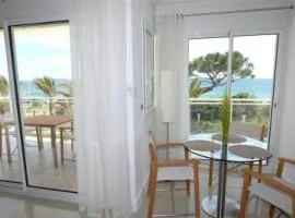 Stunning 2 Bed, 2 Bath Apt on the Cannes sea front has swimming pool and is a secure modern building 464