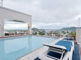 Raj Kuber - A Boutique Lake View Hotel