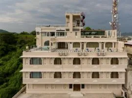 Hotel Raj Kuber