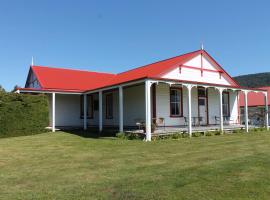 Viesnīca Murrells Grand View House pilsētā Manapouri