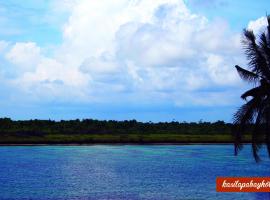 Kasilapa Bay Hotel, hotel di Tano