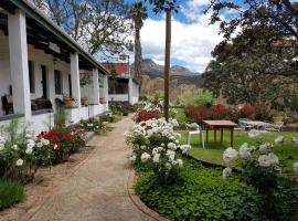 Over The Mountain Guest Farm, hotel in George