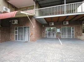 Ingwe Guesthouse