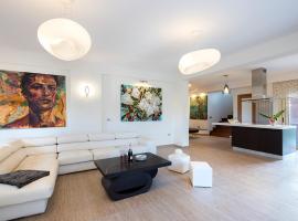 Girasole Villa, hotel in Corfu Town