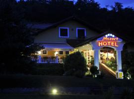 Hotel Mozart, hotel i Špišić-Bukovica