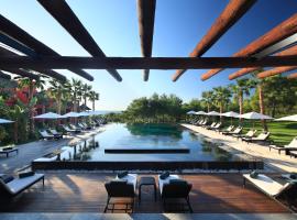 Asia Gardens Hotel & Thai Spa, a Royal Hideaway Hotel、フィネストラットのホテル