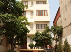MIG 21 Hotel Hoa Lac, hotel v destinaci Hòa Lạc