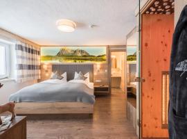 Bergspitz Luxury Appartement, hotel med parkering i Warth am Arlberg