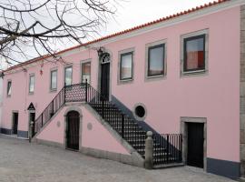 Casa do Brigadeiro, hotel in Lajeosa