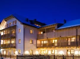 Nei Y Suredl NeveSole: Corvara in Badia'da bir otel