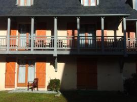 Résidence Eterle, spa hotel v mestu Luz-Saint-Sauveur