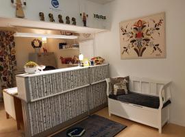 Borlänge Hostel and Apartments، فندق في بورلانغ