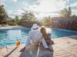 La Guarida Hotel & Spa, hotel in Capilla del Monte