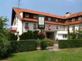 Resort Hotel Zvíkov, hotel ve Zvíkovském Podhradí