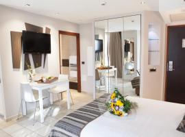 Résidence Villa d'Elsa, Ferienwohnung mit Hotelservice in Juan-les-Pins