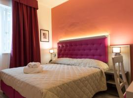 Alma Living Hotel- Al Girarrosto, икономичен хотел в Венцоне