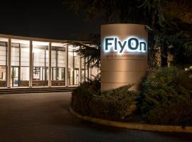 FlyOn Hotel & Conference Center, hotel adaptado en Bolonia