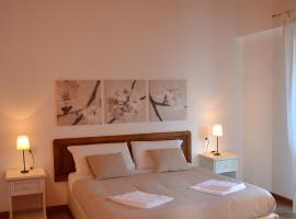 Residence i Fiori, hotel v destinaci Piantedo