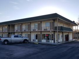 Plaza Inn Springfield, motel in Springfield