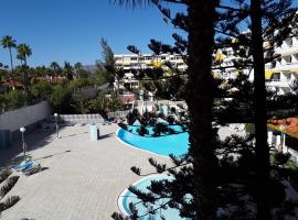 Avenida Tirajana Nº3, golf hotel in Playa del Ingles