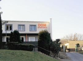 Dom Sportowca, hotel with parking in Racibórz