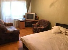 Beautiful Apartment on Korolenka 31