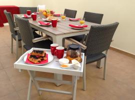 Quiet, Modern Apartment