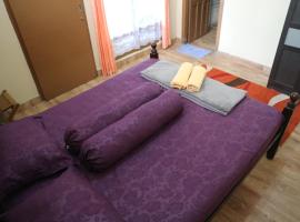 Kembar Guesthouse, hotel in Yogyakarta