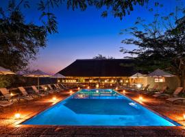 Nyati Safari Lodge، فندق في بالول جيم ريسيرف