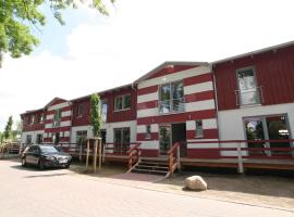Appartement Werft & Mee(h)r Bootsbau Rügen, poceni hotel v mestu Lauterbach